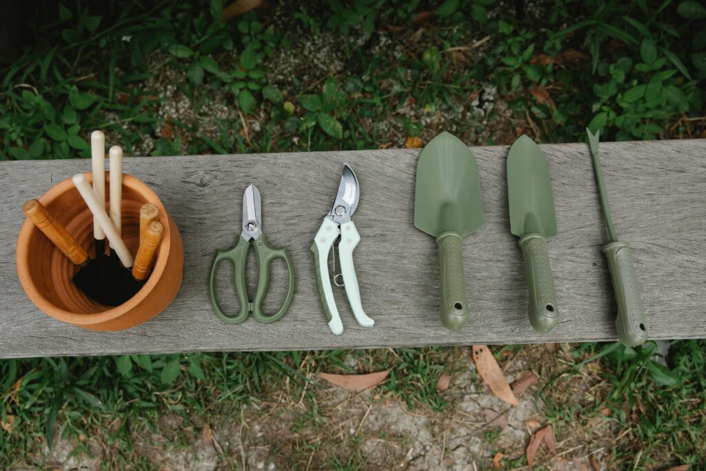 Herramientas básicas de jardinería